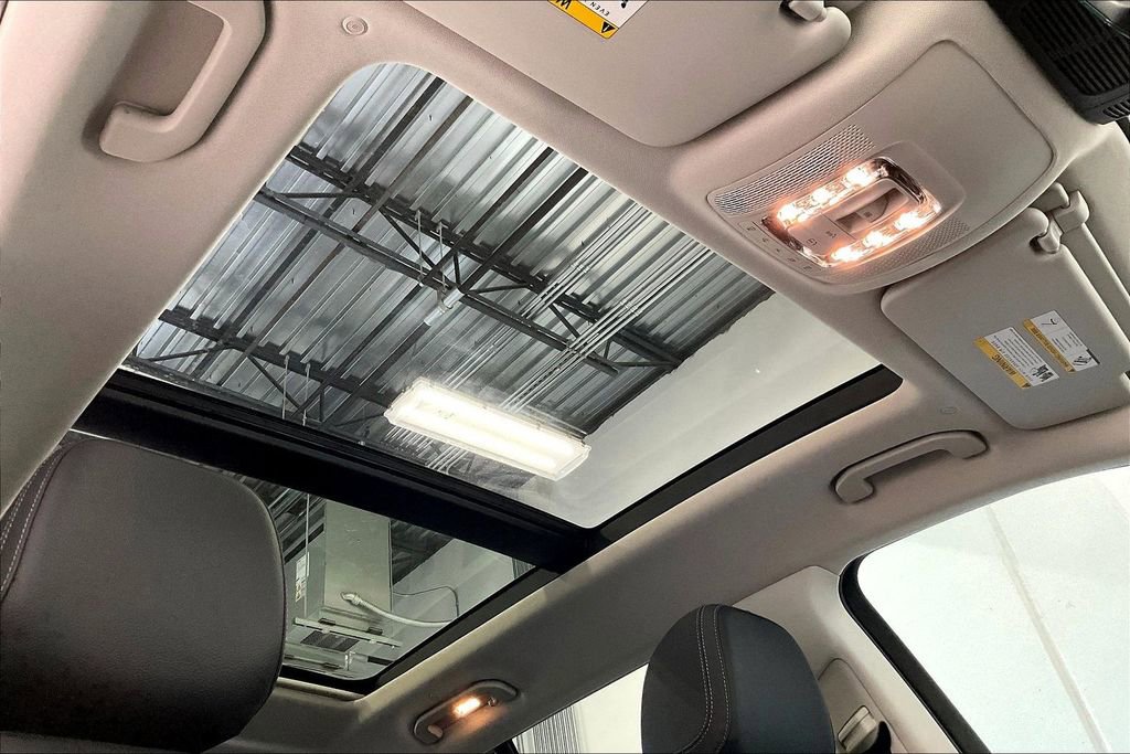 Used 2026 Mercedes-Benz GLS 450 GLS 450 image 14