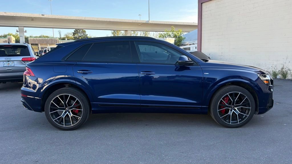 Used 2021 Audi Q8 Premium Plus image 2