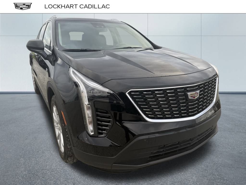Certified 2023 Cadillac XT4 Luxury w/ Cold Weather Package