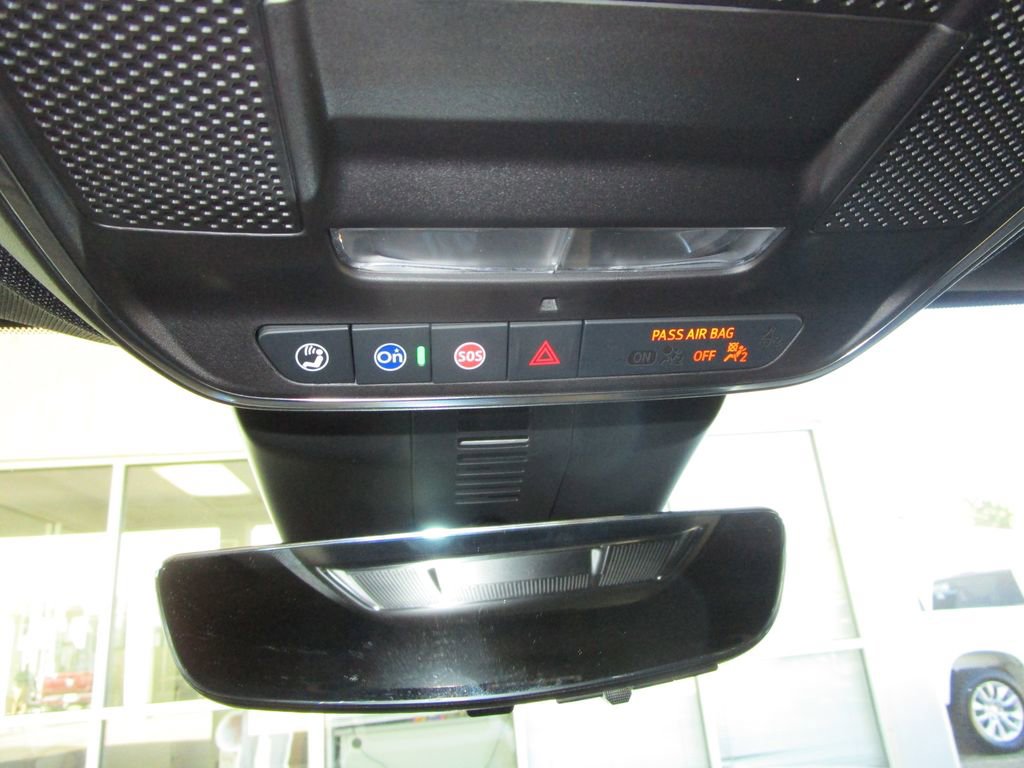 New 2026 Chevrolet Traverse High Country image 36