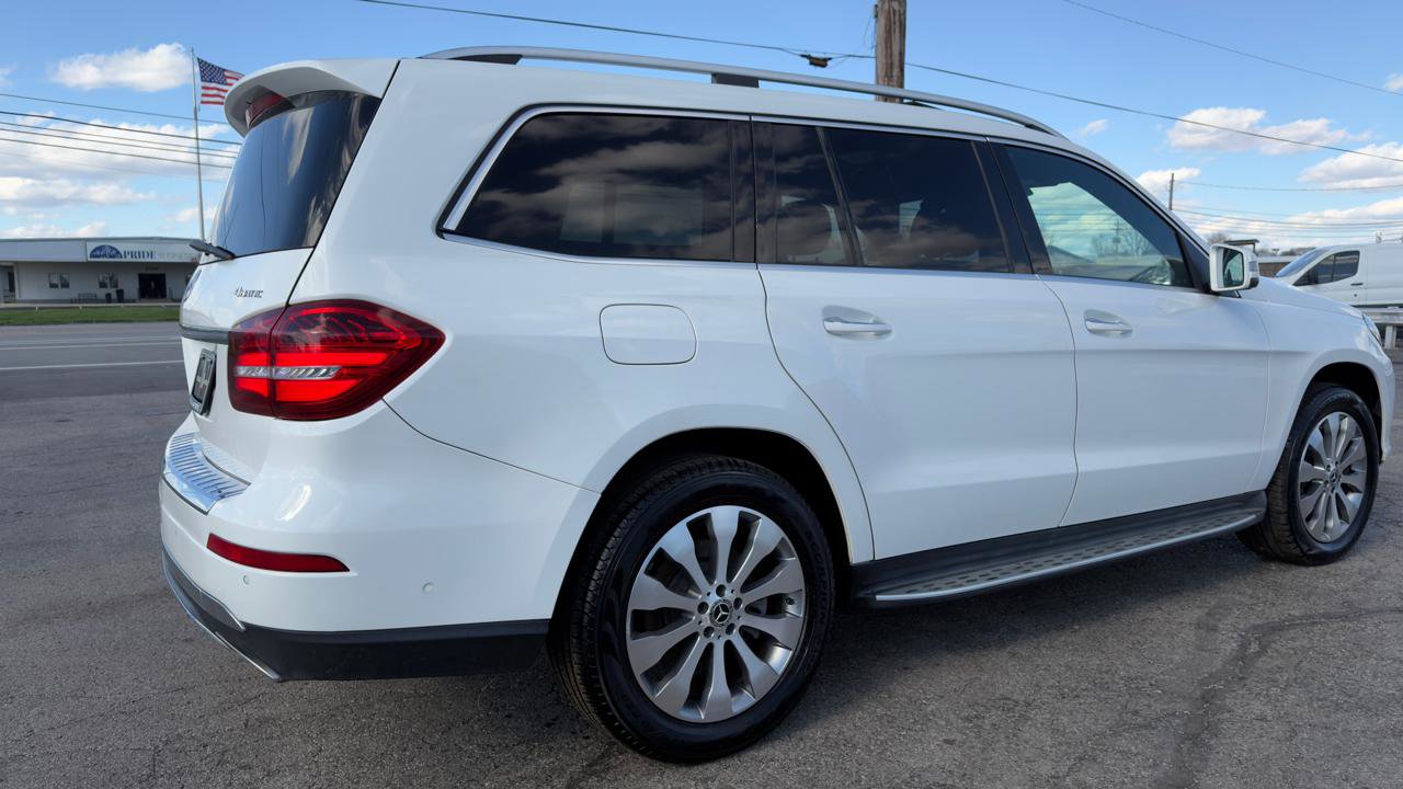 Used 2017 Mercedes-Benz GLS 450 4MATIC image 11