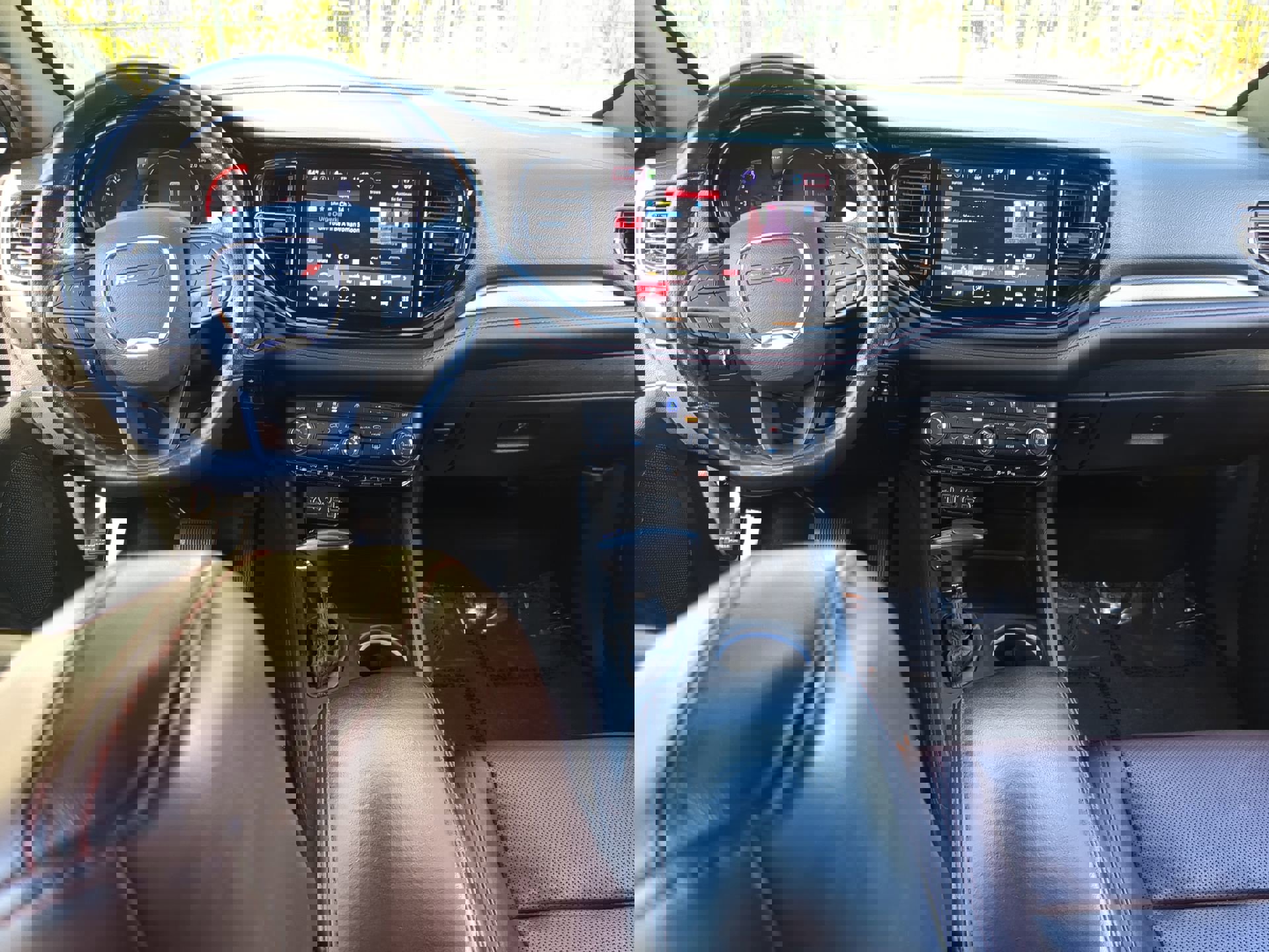 Used 2023 Dodge Durango GT image 15