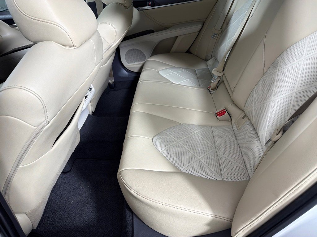 Used 2018 Toyota Camry XLE w/ Driver Assist Package FWD image 20