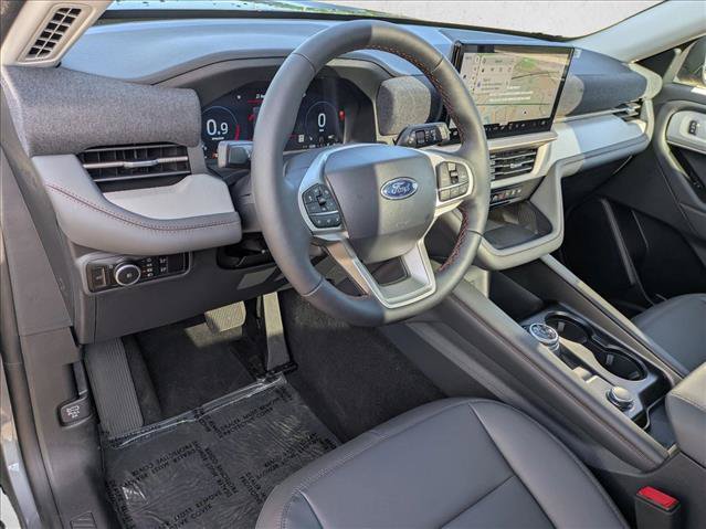 New 2026 Ford Explorer Active w/ Active Comfort Package AWD/4WD image 3