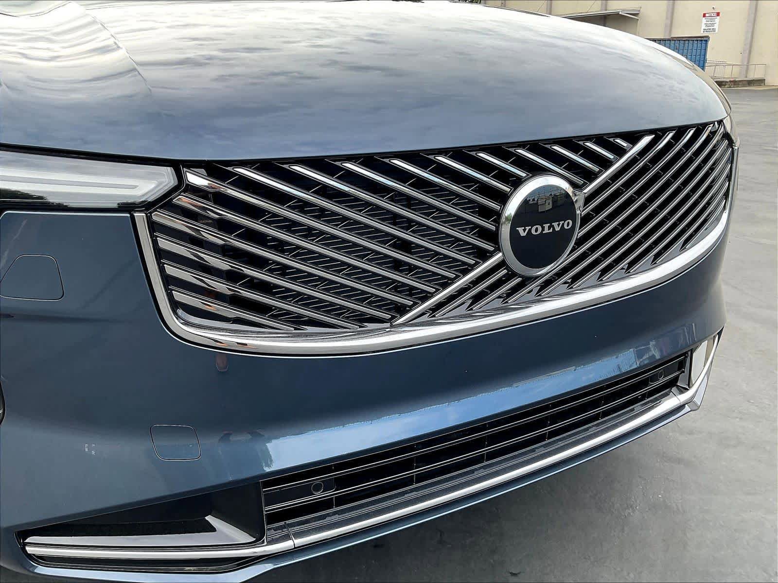 New 2026 Volvo XC90 B5 Core AWD/4WD image 34