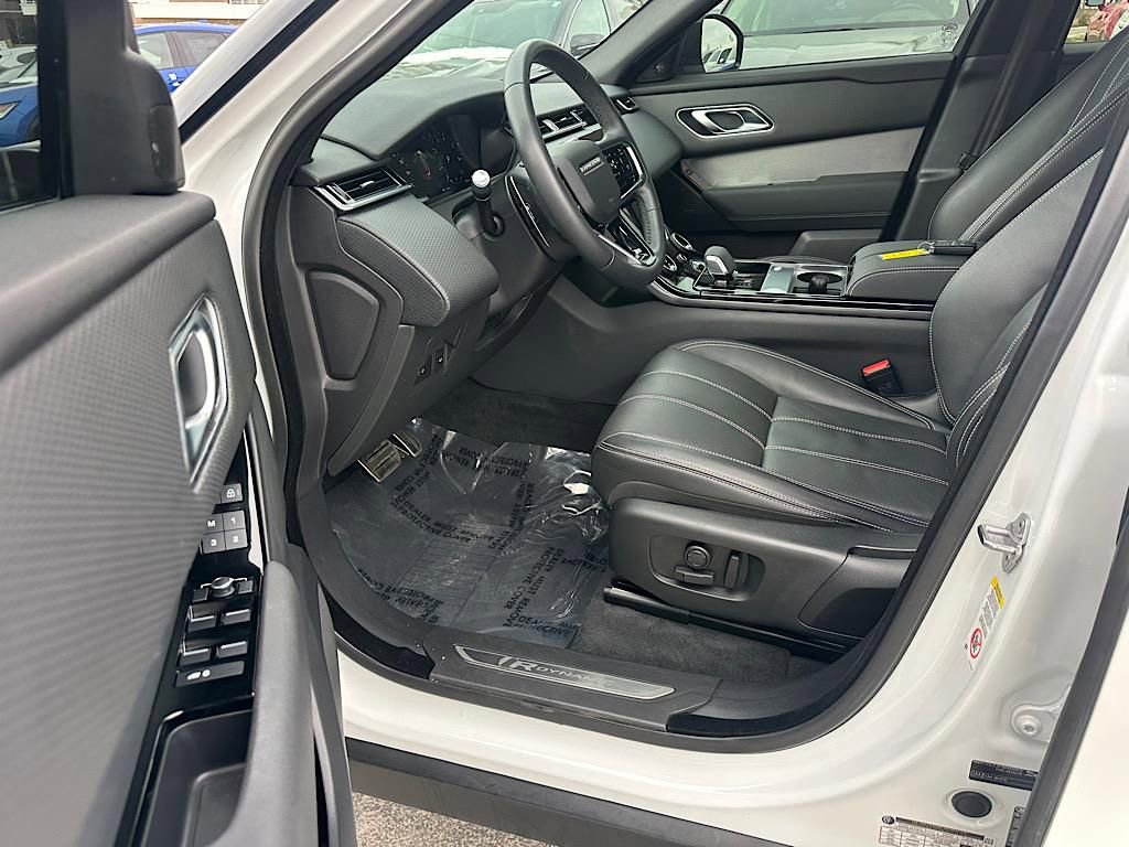 Used 2023 Land Rover Range Rover Velar R-Dynamic S image 15