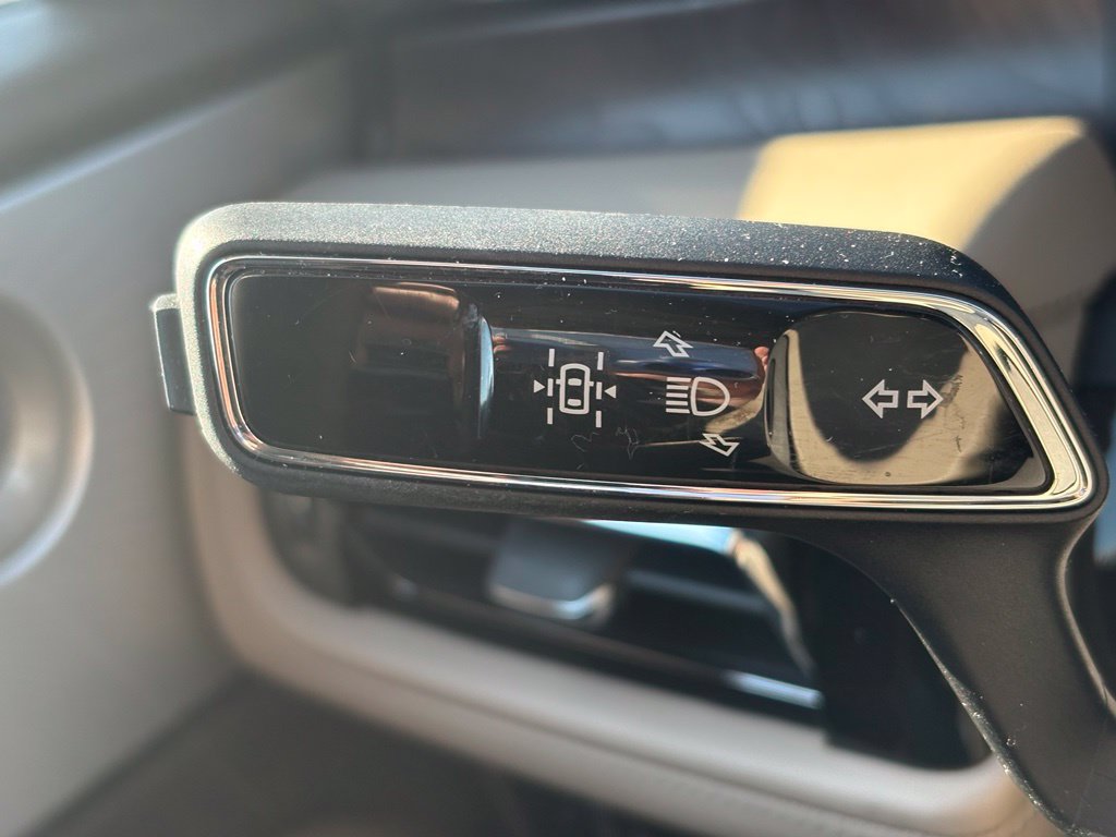 Used 2023 Lincoln Aviator Reserve w/ Equipment Group 201A AWD/4WD image 27