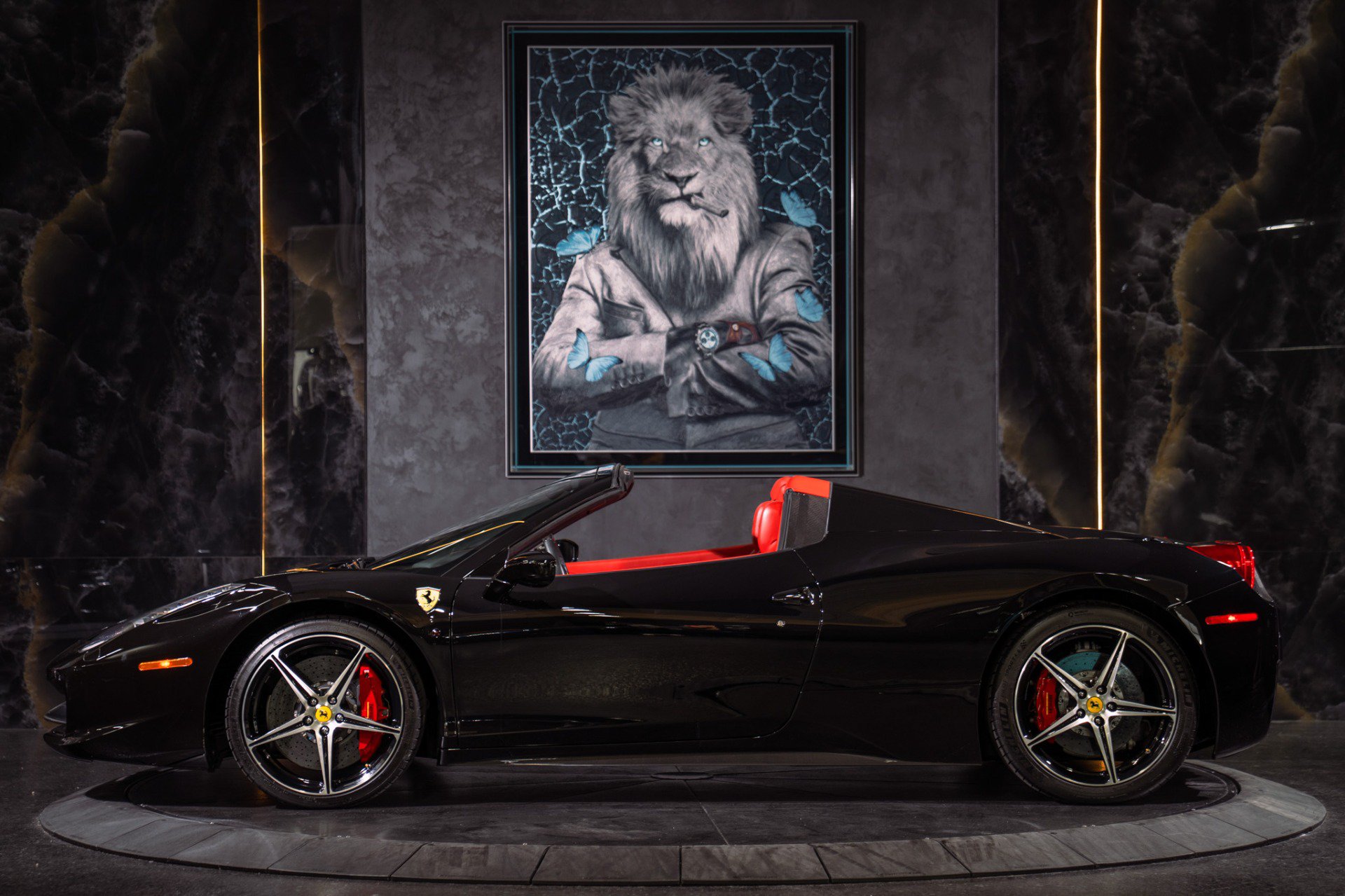 Used 2014 Ferrari 458 Spider RWD image 4