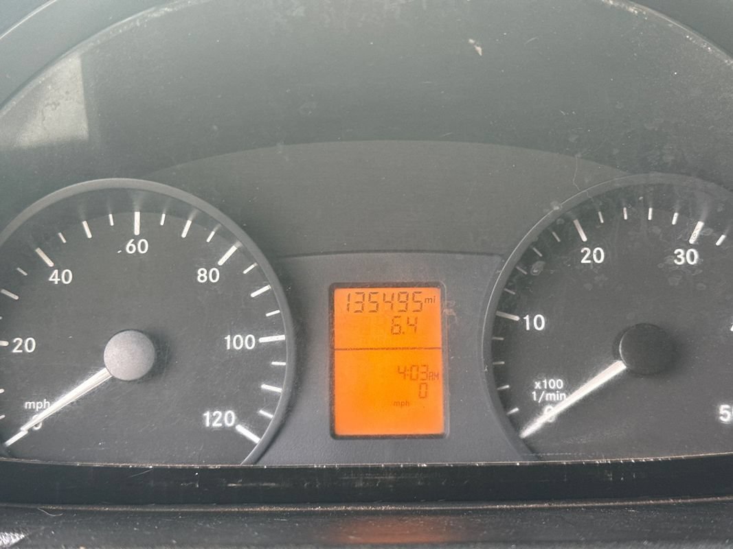 Used 2018 Mercedes-Benz Sprinter 2500 image 16