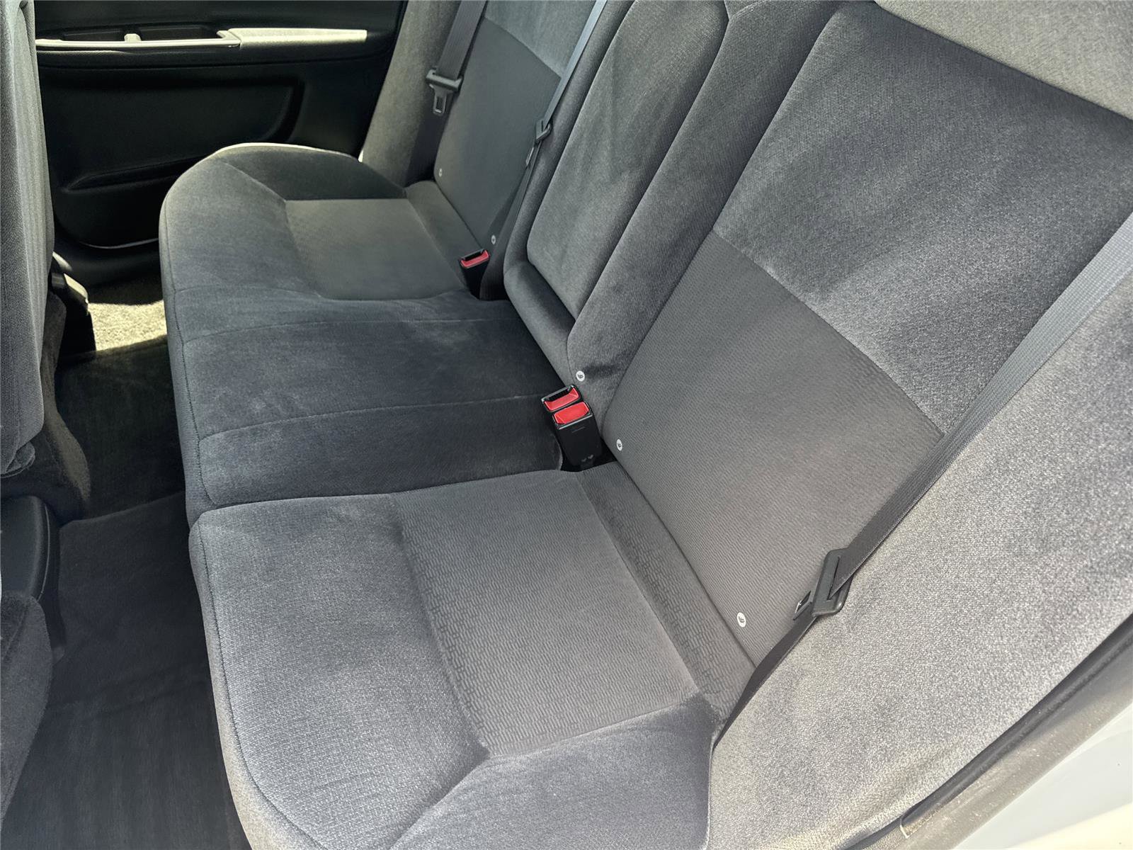 Used 2015 Chevrolet Impala LT w/ LT Sunroof Package FWD image 29