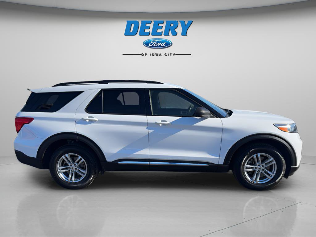 Certified 2023 Ford Explorer XLT w/ Equipment Group 202A image 8