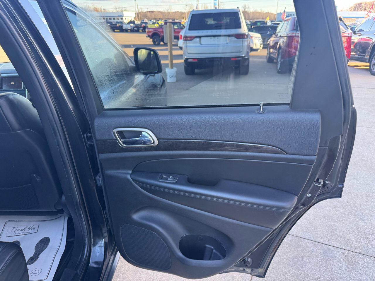 Used 2012 Jeep Grand Cherokee Laredo image 17