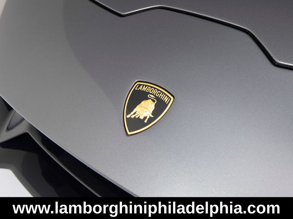 Used 2023 Lamborghini Huracan Tecnica RWD image 41