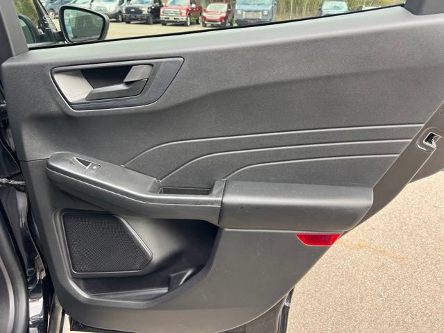 Used 2023 Ford Escape Active AWD/4WD image 12
