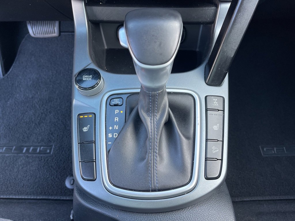 Certified 2021 Kia Seltos S image 13
