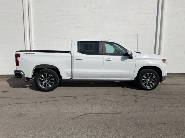Used 2023 Chevrolet Silverado 1500 LT image 3