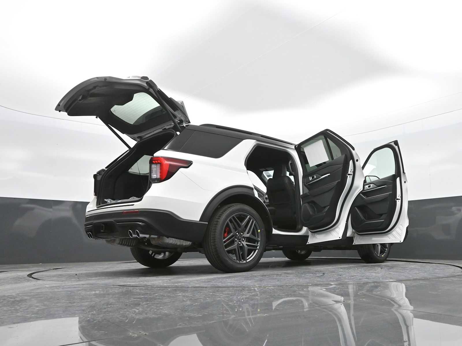 New 2026 Ford Explorer ST image 71