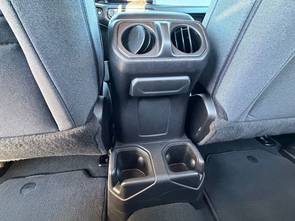 Certified 2024 Jeep Gladiator Sport image 33