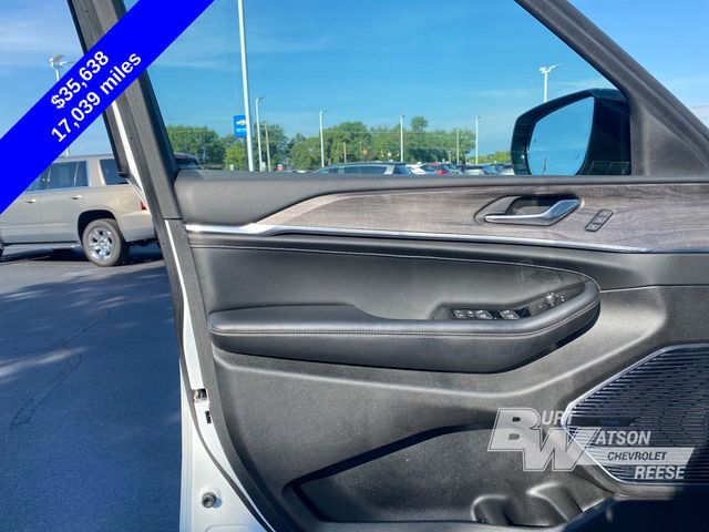 Used 2021 Jeep Grand Cherokee L Overland image 16