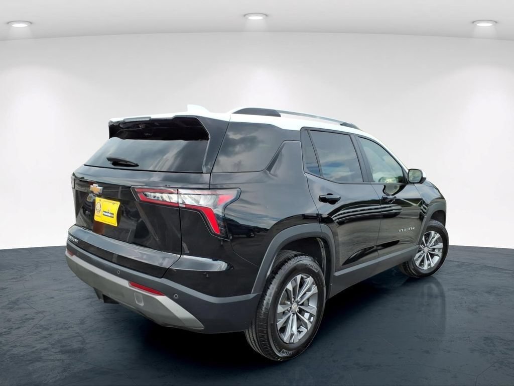 Used 2025 Chevrolet Equinox LT w/ Convenience Package II AWD/4WD image 8