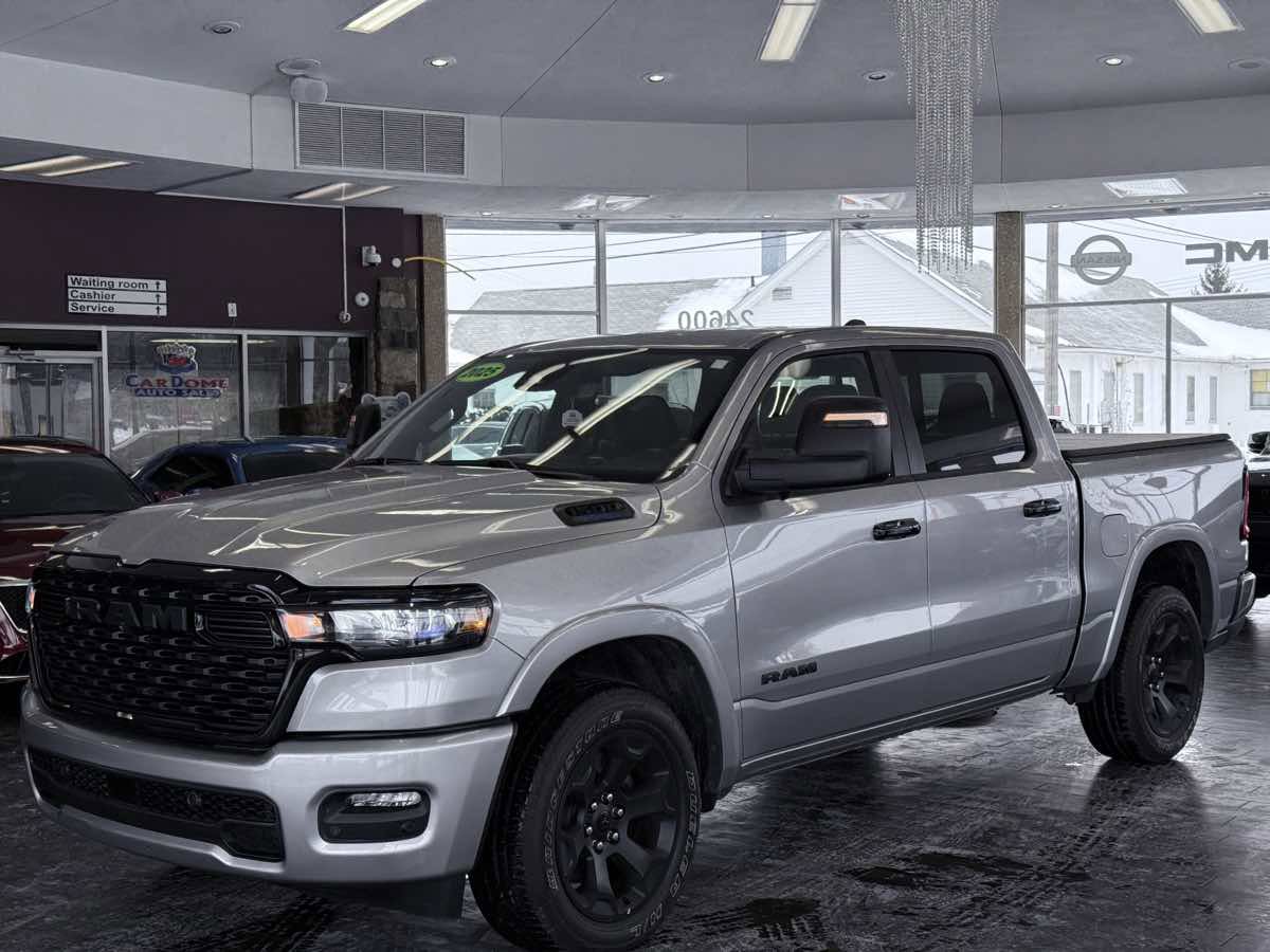 Used 2025 RAM 1500 Big Horn image 2