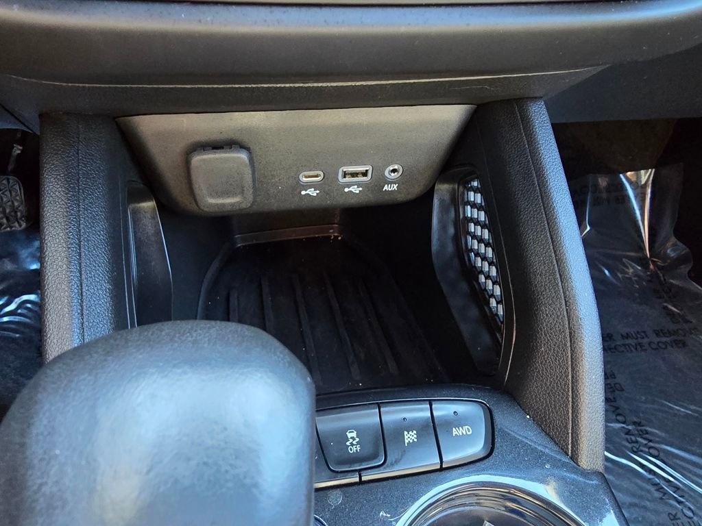 Used 2023 Chevrolet TrailBlazer RS image 25