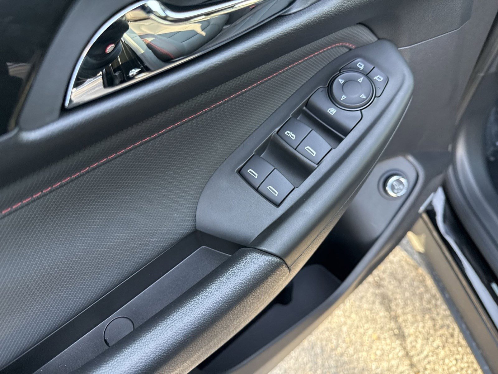 New 2026 Chevrolet TrailBlazer RS w/ Convenience Package image 12