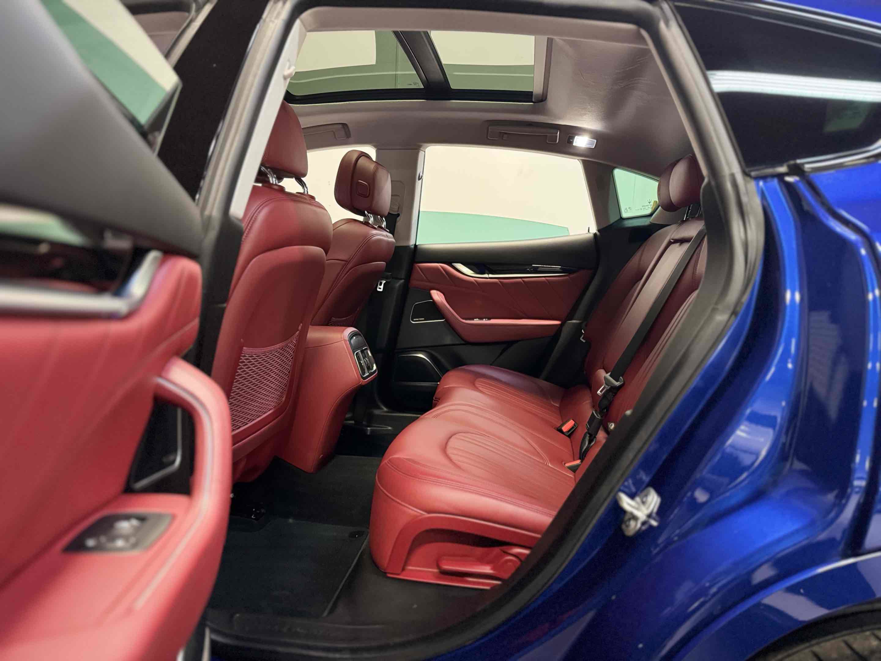 Used 2021 Maserati Levante image 7