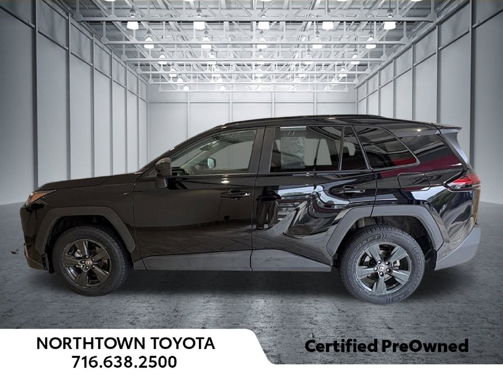 Used 2026 Toyota RAV4 LE AWD/4WD image 4