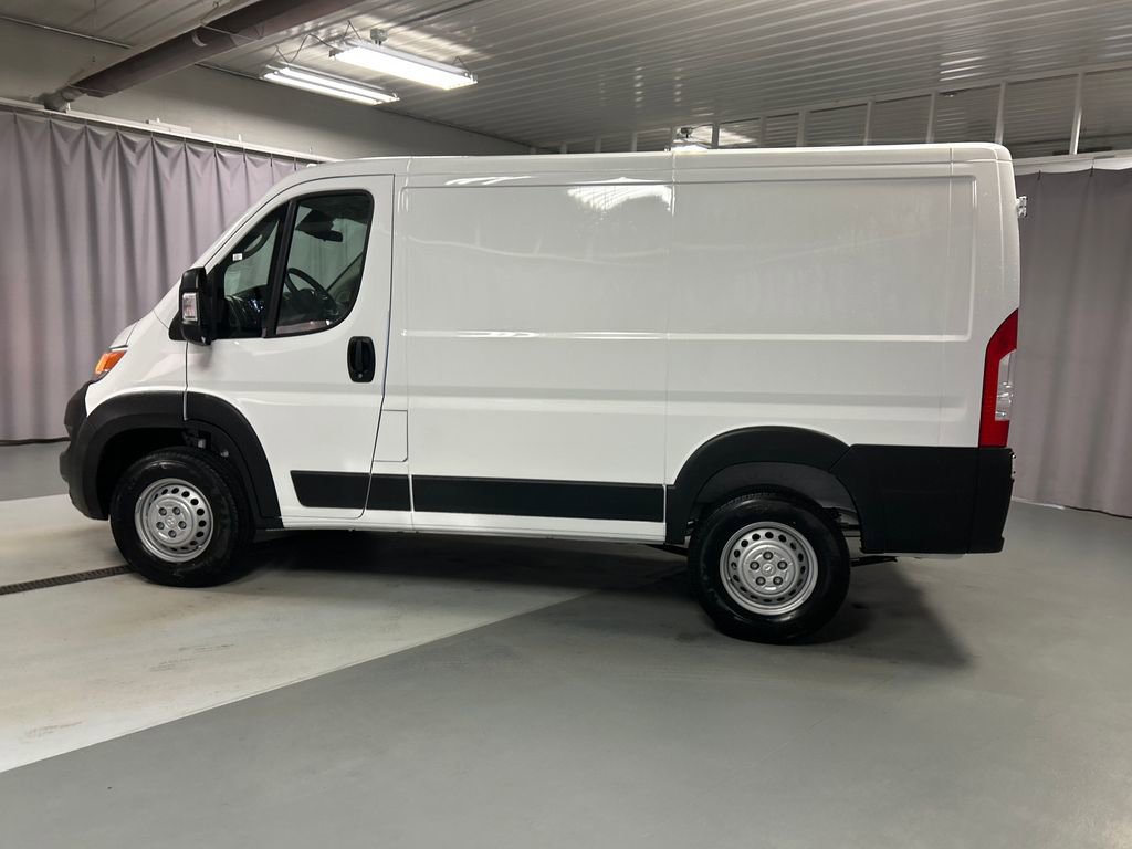 New 2025 RAM ProMaster 1500 w/ Convenience Group image 4