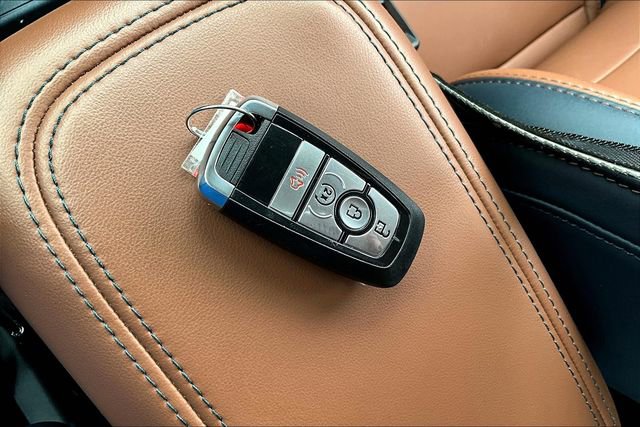 Used 2024 Ford Maverick Lariat w/ 4K Tow Package image 10