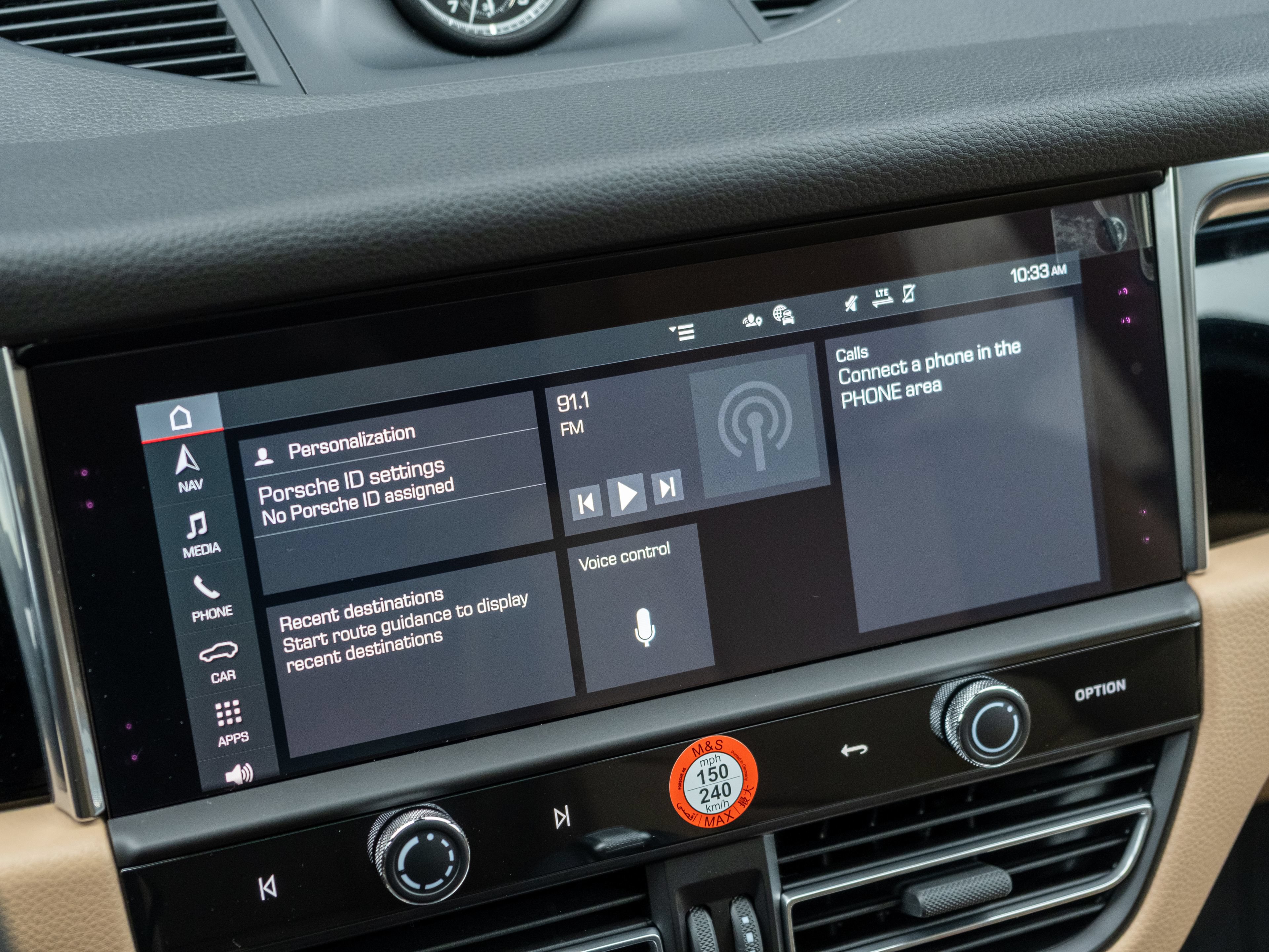Certified 2026 Porsche Macan AWD/4WD image 27