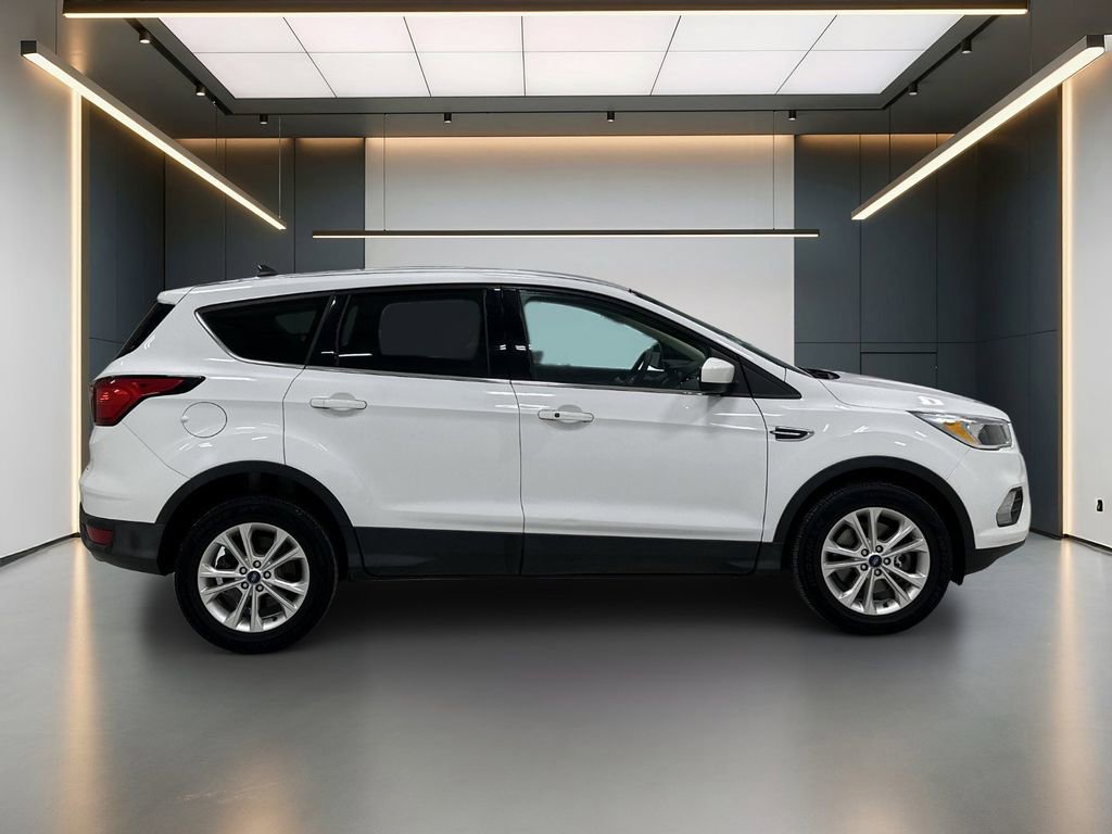 Used 2019 Ford Escape SE AWD/4WD image 6