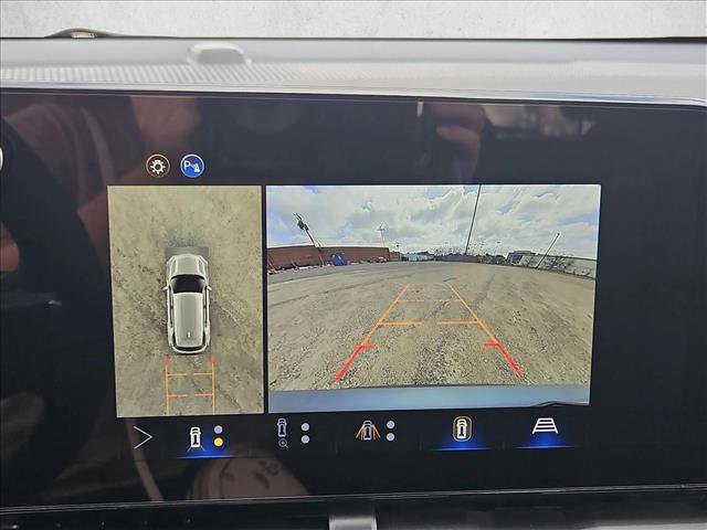 New 2026 Chevrolet Equinox LT w/ Safety and Technology Package image 13