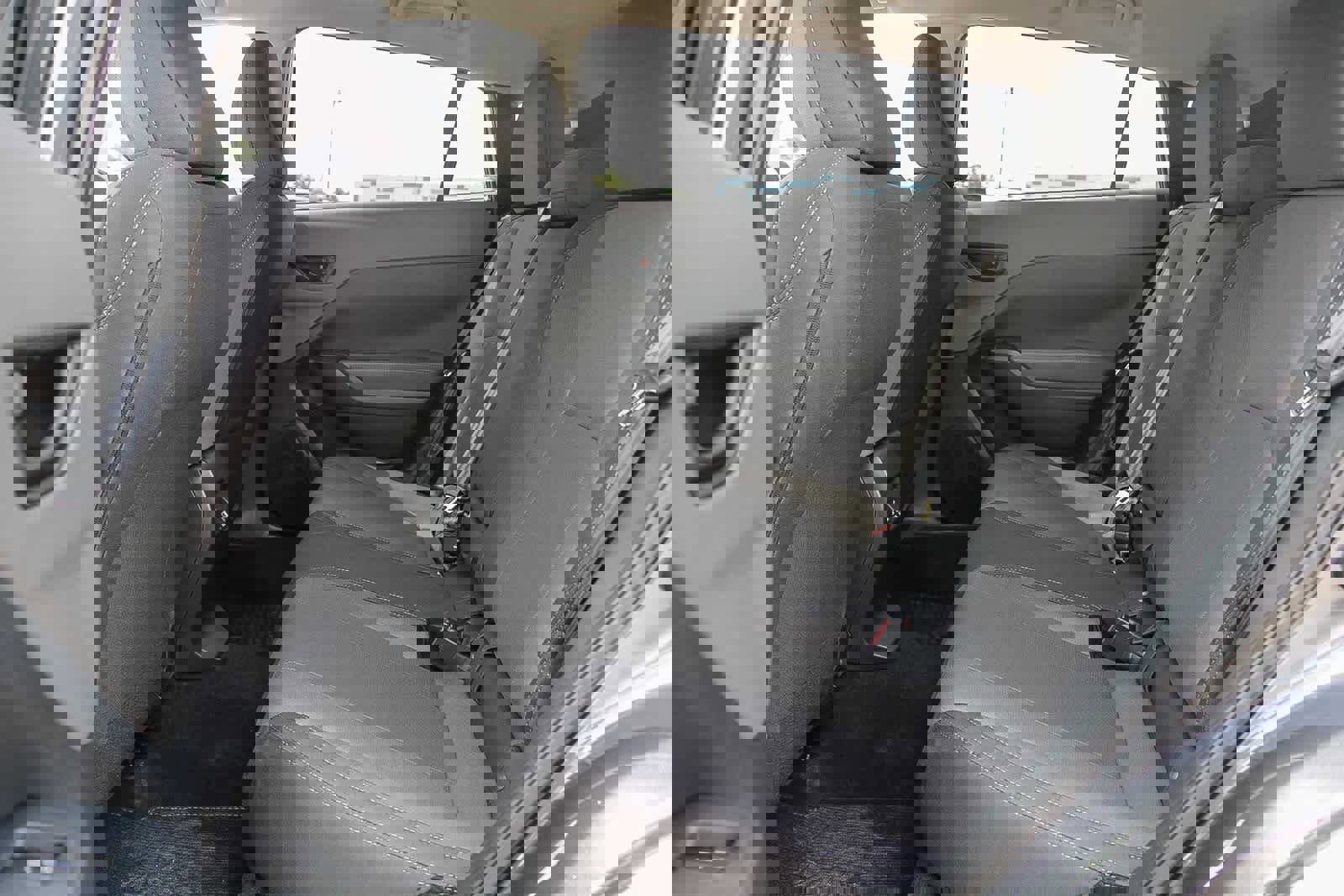 Used 2025 Subaru Crosstrek 2.0i Premium image 18