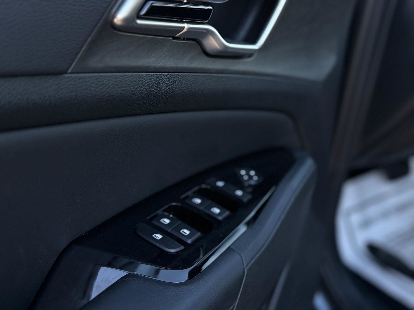 Used 2024 Kia Sportage X-Line image 14