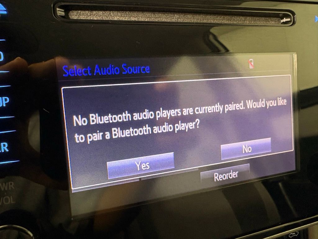 Used 2017 Toyota Corolla LE w/ Carpet Mat Package (TMS) image 27