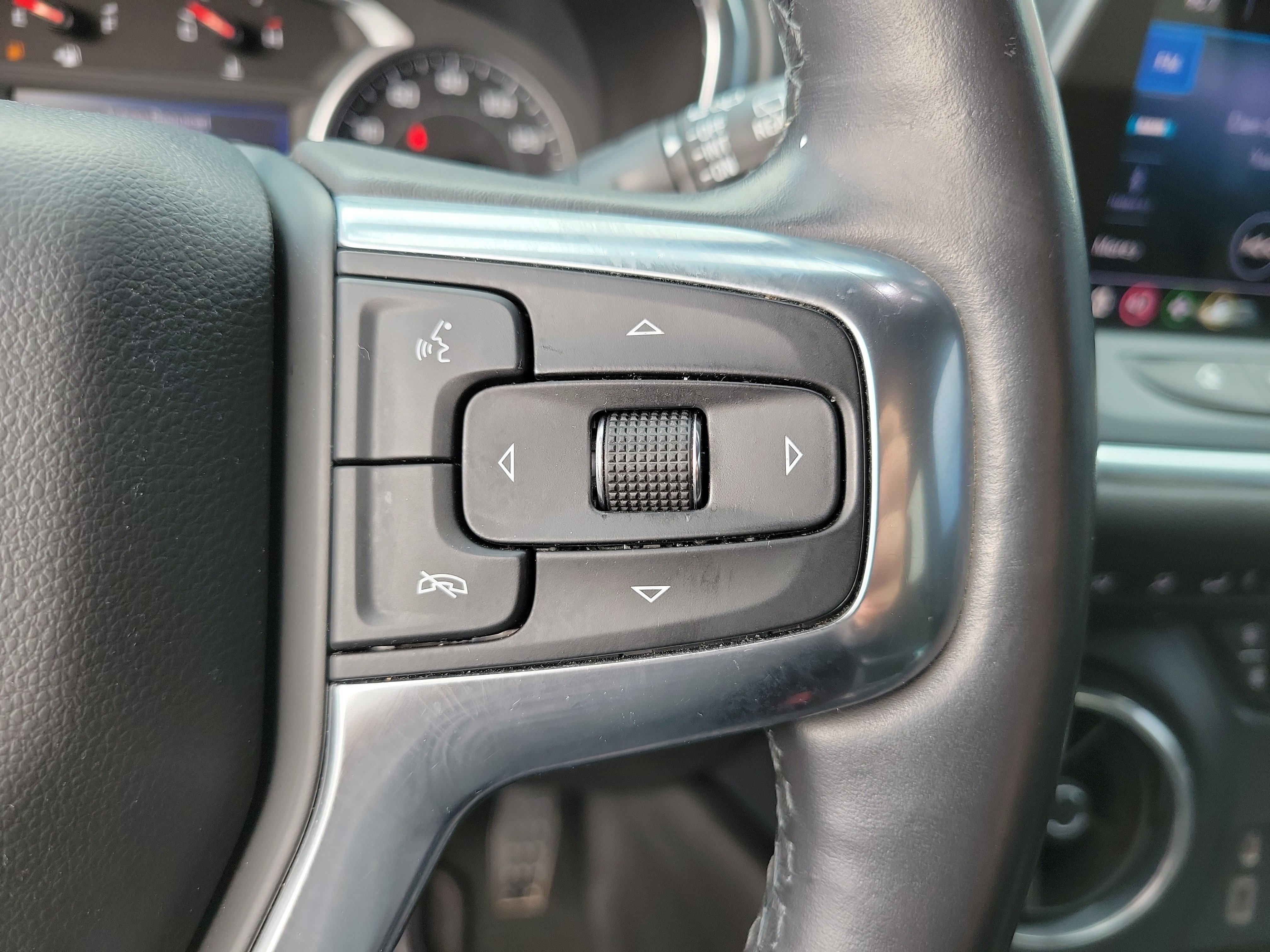 Used 2020 Chevrolet Blazer LT image 31