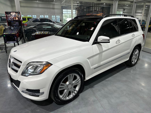 Used 2015 Mercedes-Benz GLK 350 4MATIC image 1