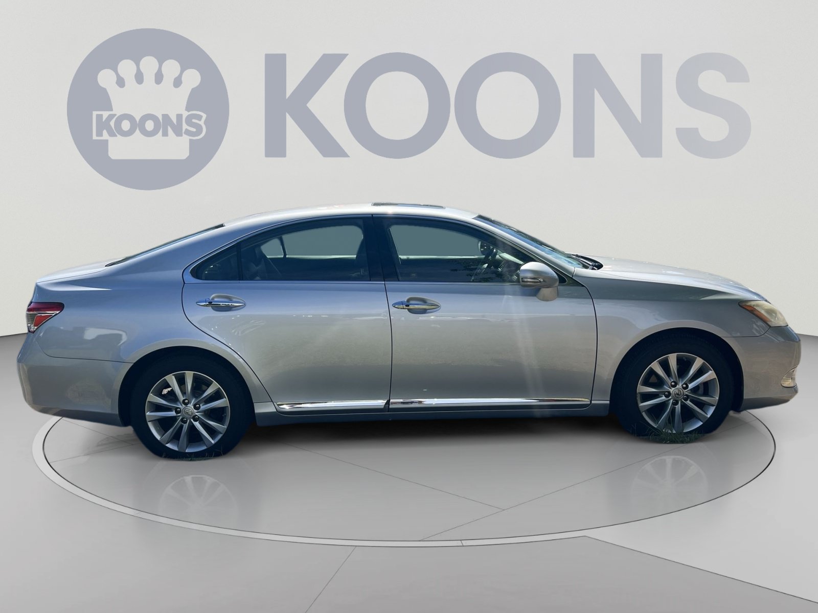 Used 2010 Lexus ES 350 w/ Preferred Accessory Package FWD image 7