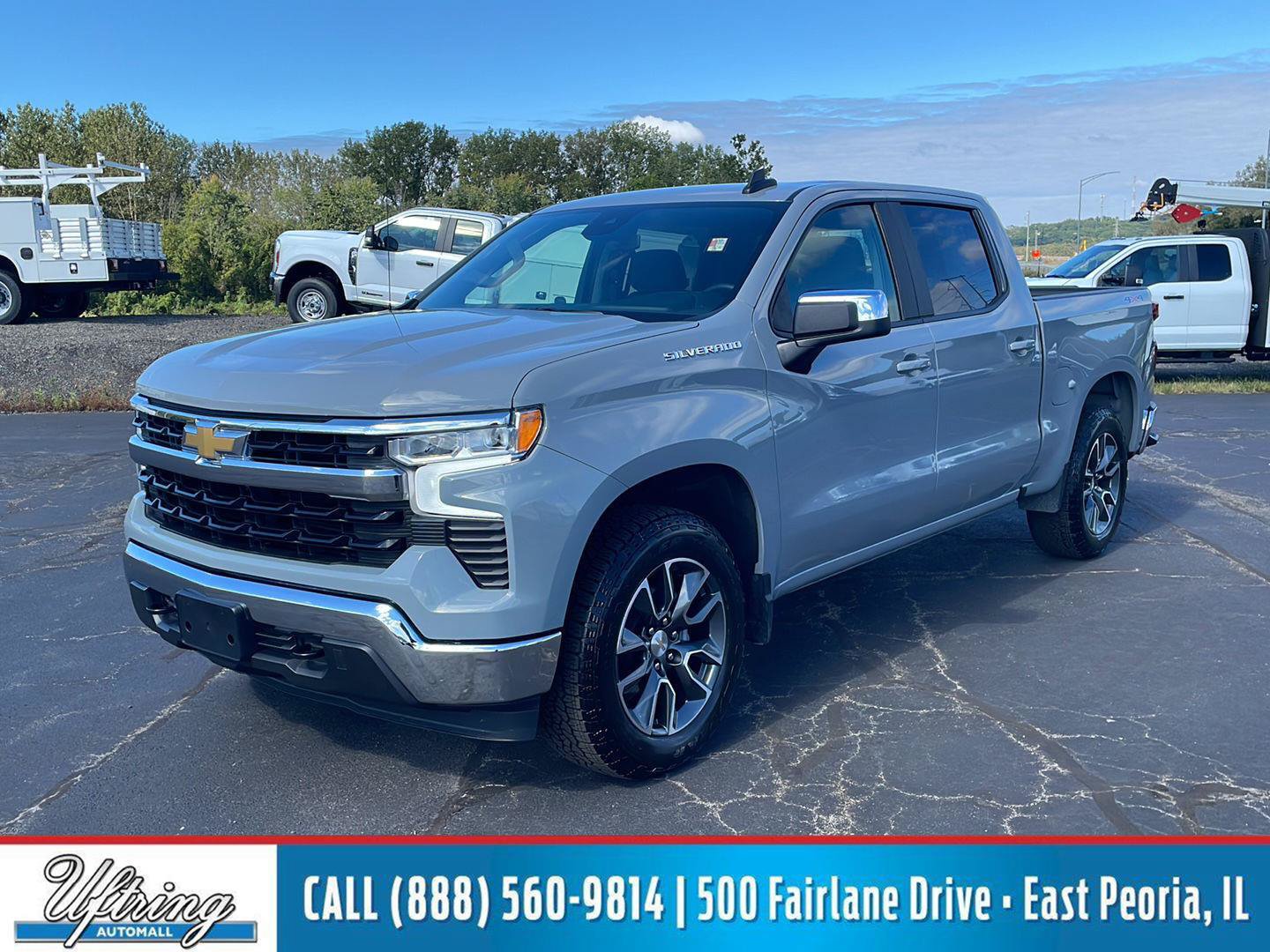 Used 2024 Chevrolet Silverado 1500 LT AWD/4WD image 1