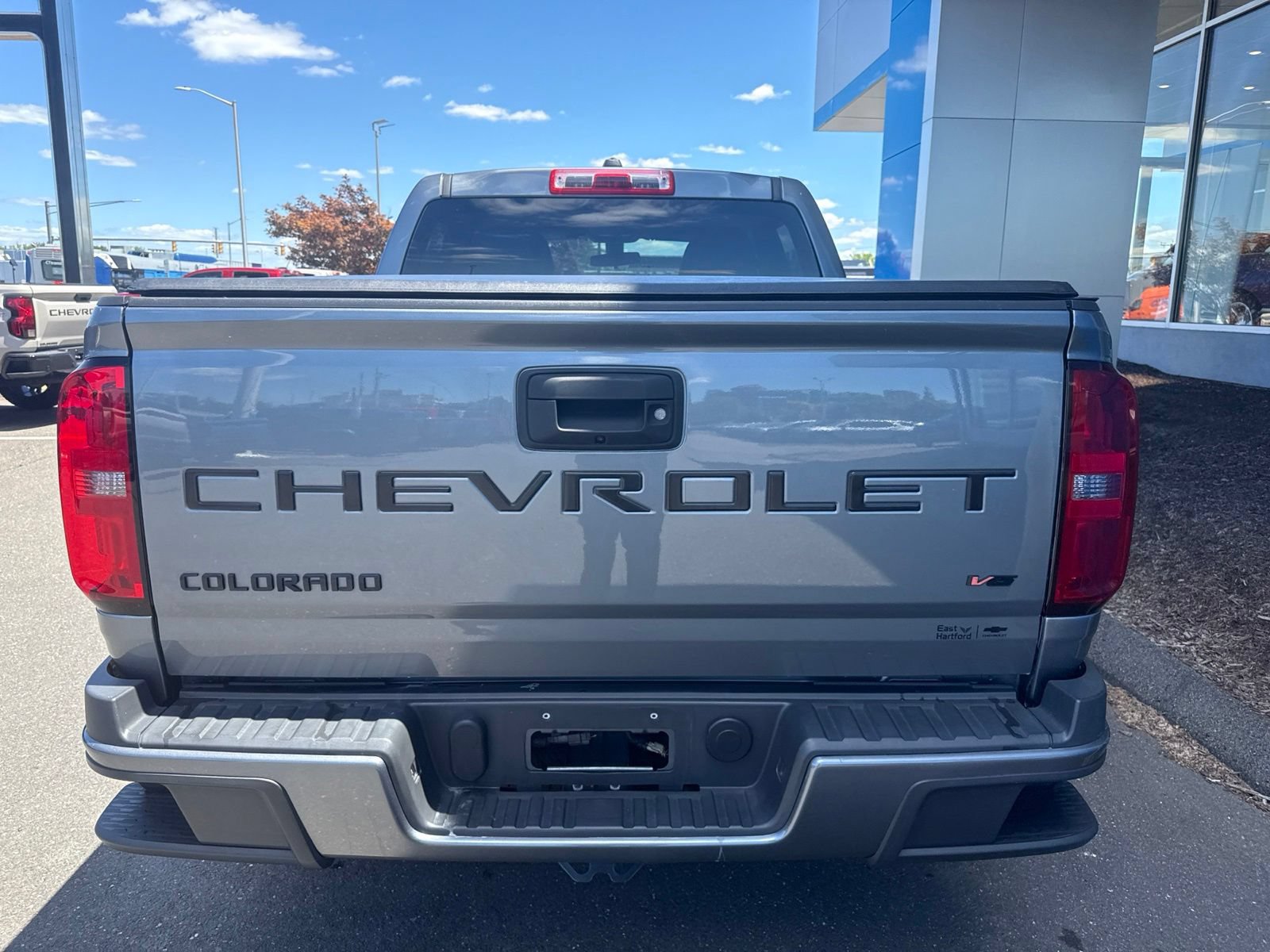 Used 2022 Chevrolet Colorado W/T w/ Custom Special Edition AWD/4WD image 7