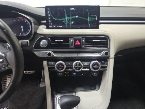 Used 2023 Genesis G70 2.0T w/ Sport Prestige Package RWD image 6