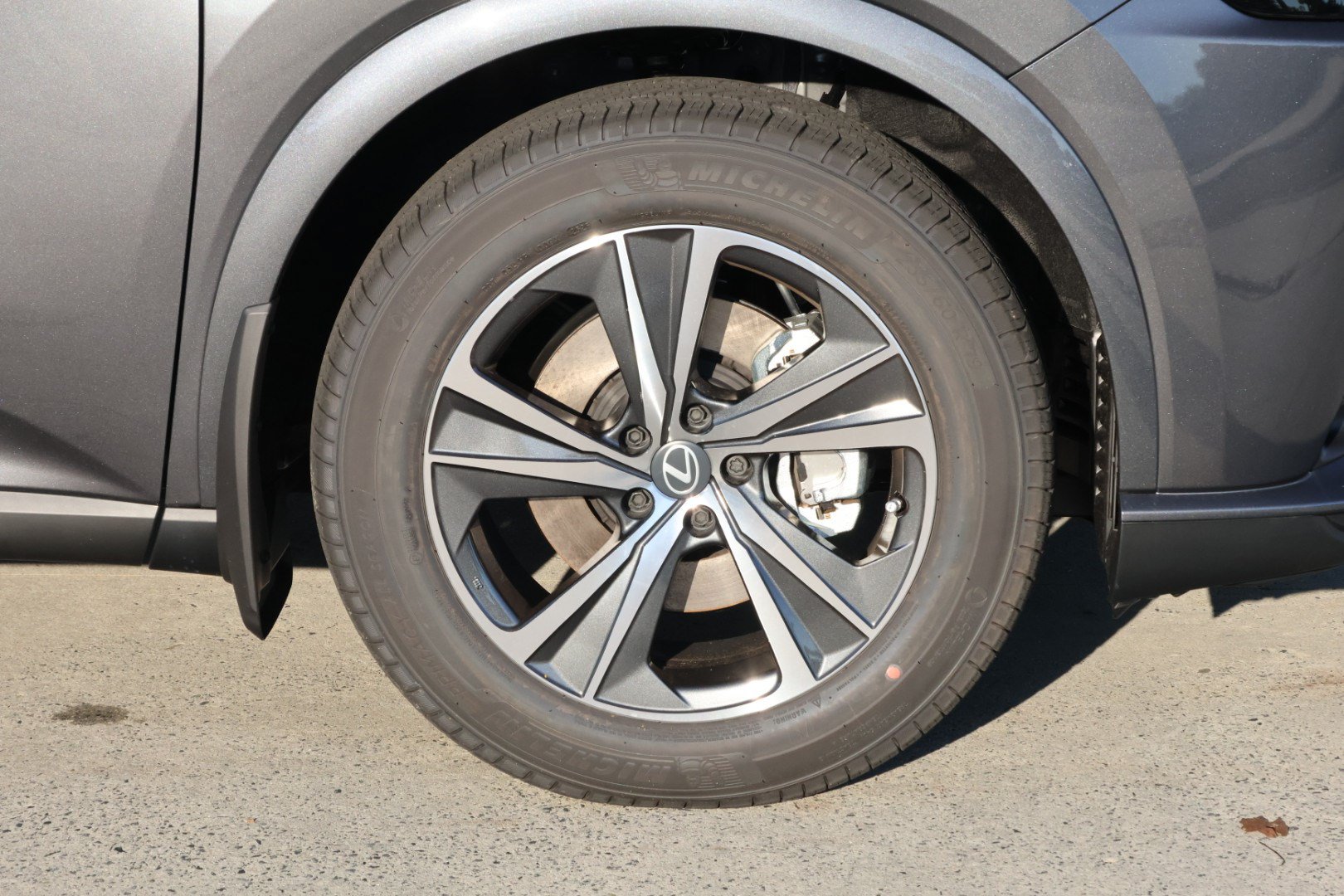 New 2026 Lexus RX 350h w/ Convenience Package AWD/4WD image 11