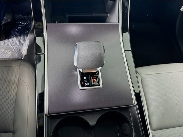 Used 2026 Land Rover Range Rover Velar Dynamic SE image 19