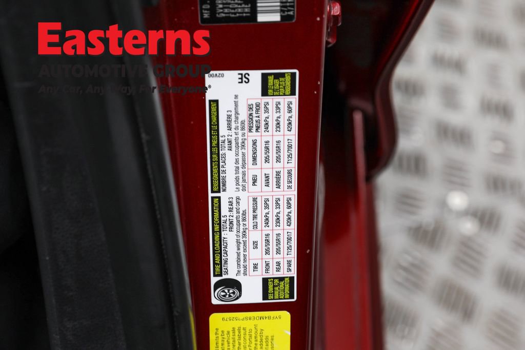 Used 2025 Toyota Corolla LE image 35