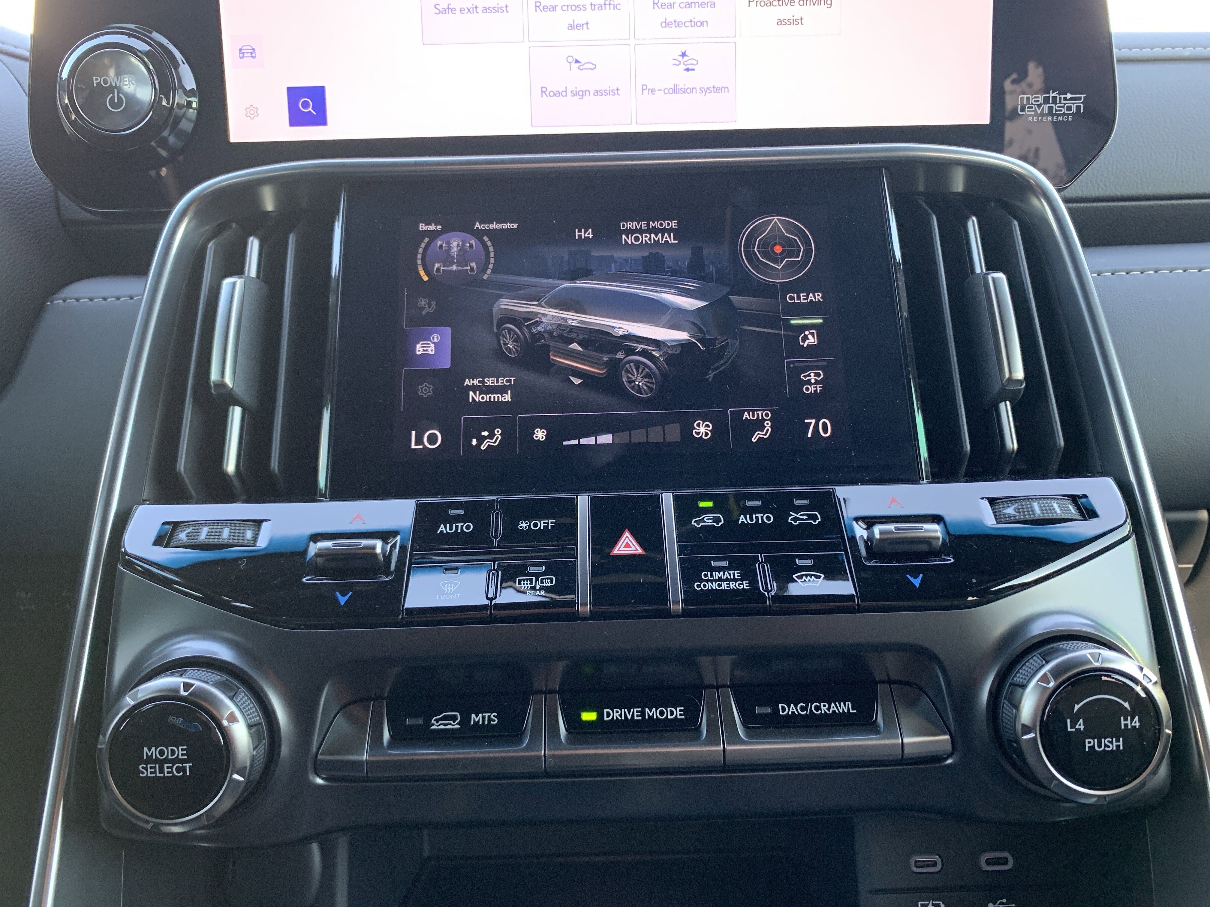 Certified 2026 Lexus LX 700h Overtrail w/ Accessory Package (Z1) image 29