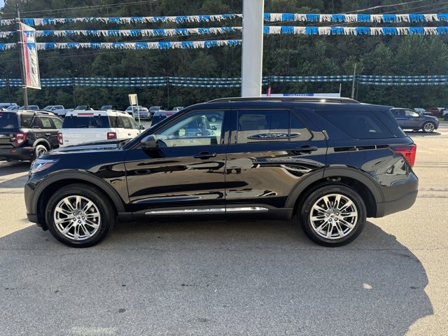 New 2025 Ford Explorer Active w/ Active Comfort Package image 5