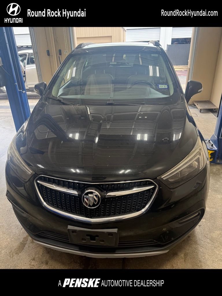 Used 2018 Buick Encore Preferred FWD image 1