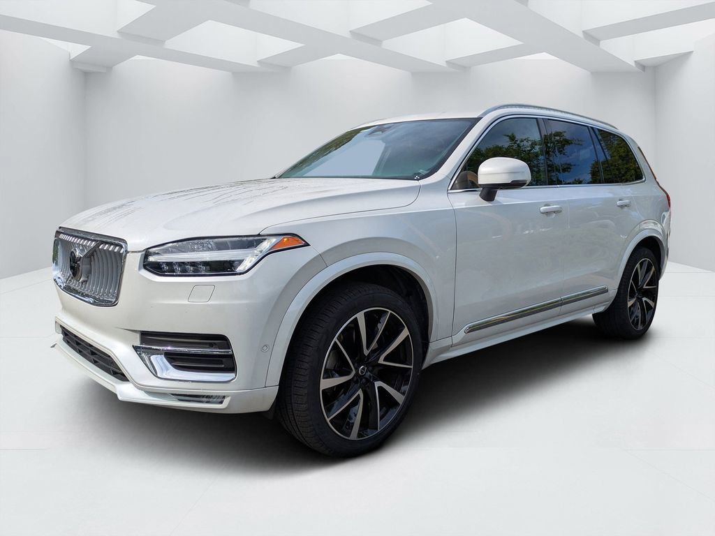 Certified 2023 Volvo XC90 B6 Plus w/ Protection Package Premier AWD/4WD image 7